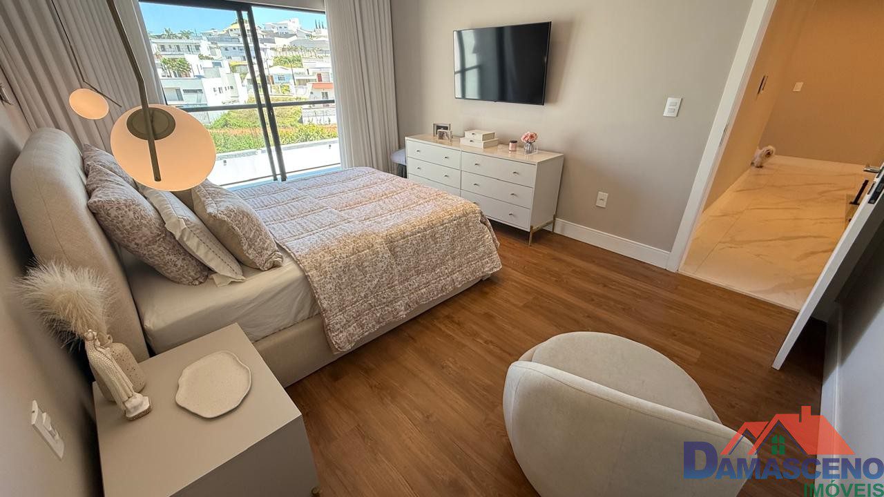 WhatsApp Image 2025-10-23 at 17.19.17 (10)