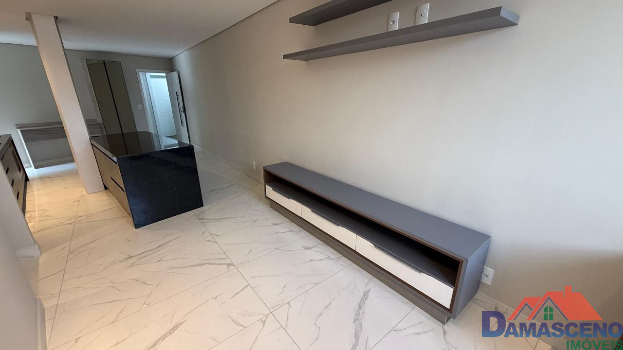 WhatsApp Image 2025-11-19 at 16.08.24 (3)