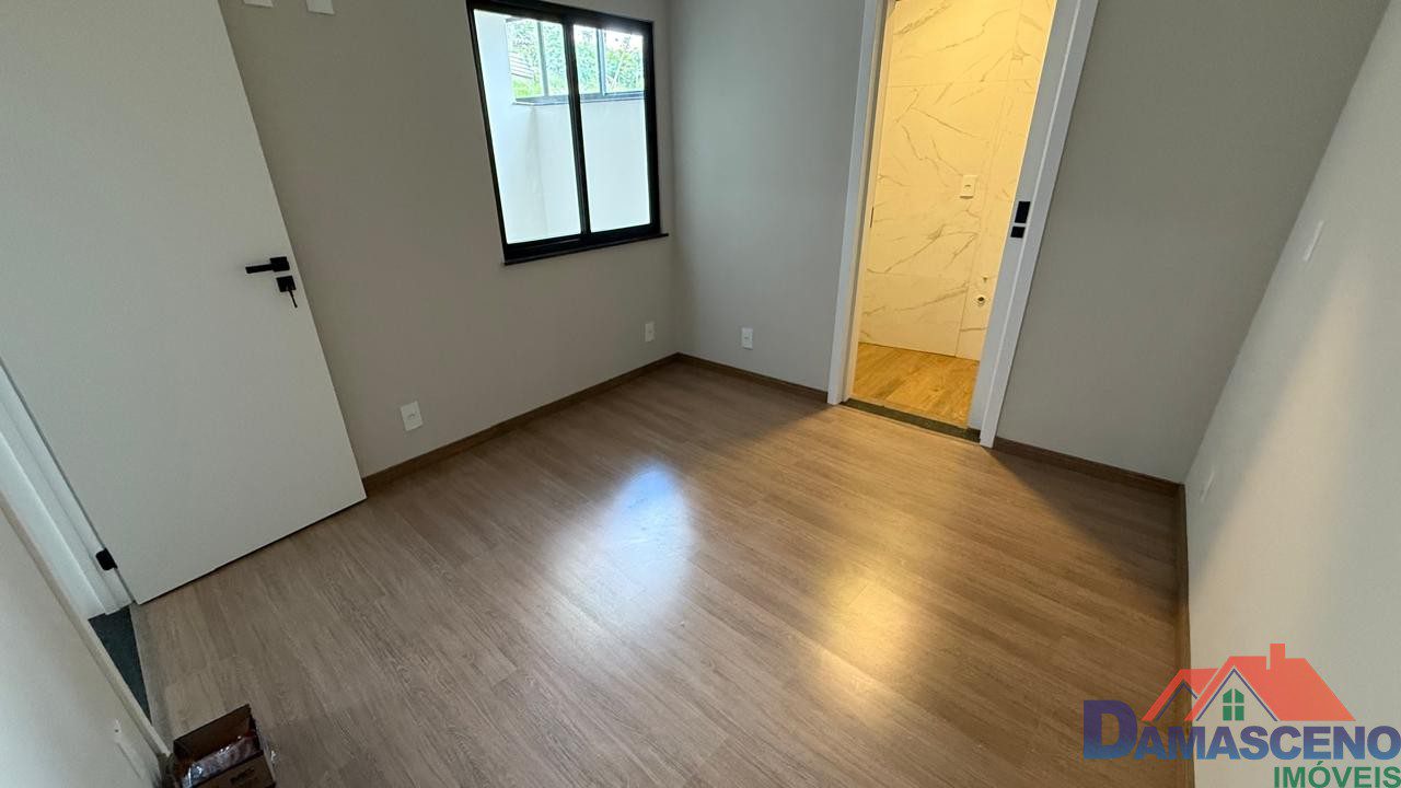 WhatsApp Image 2025-11-19 at 16.10.02 (4)