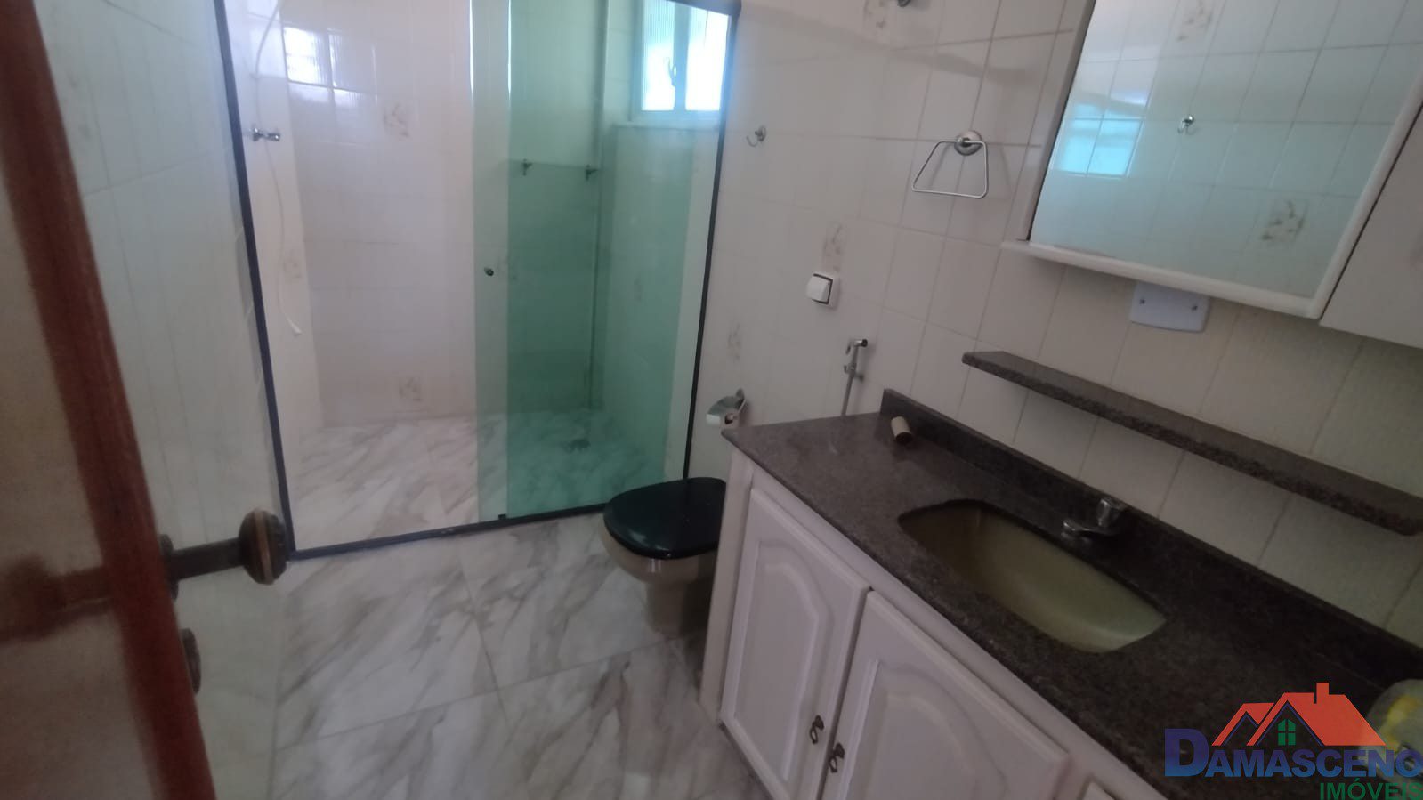 WhatsApp Image 2025-11-21 at 13.24.03 (3)