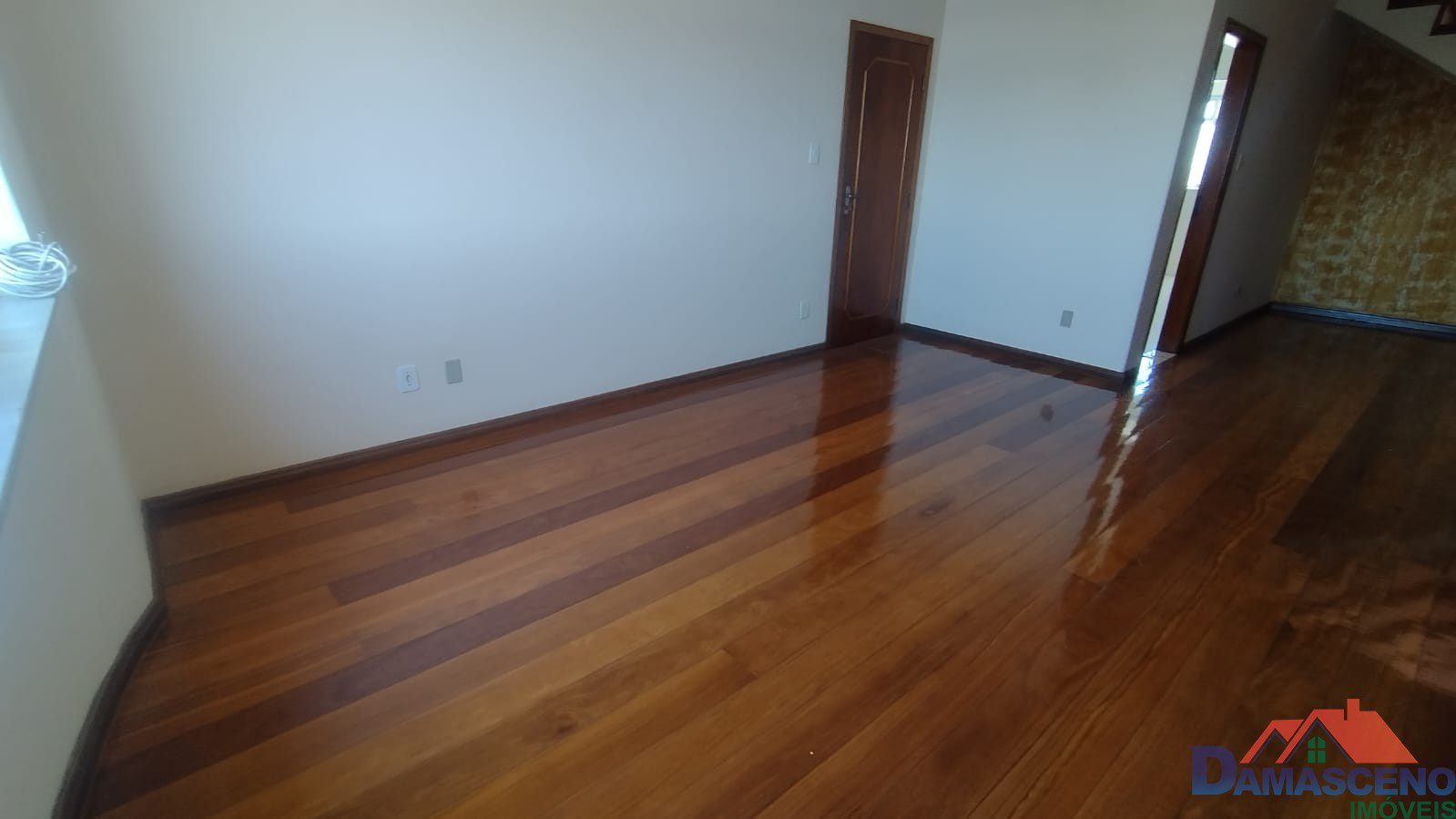 WhatsApp Image 2025-11-21 at 13.24.05 (4)