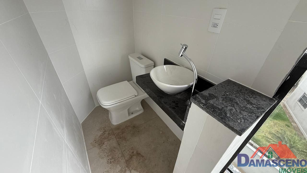 WhatsApp Image 2025-11-17 at 16.33.10 (2)