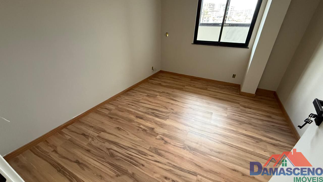 WhatsApp Image 2025-11-19 at 16.11.37 (2)