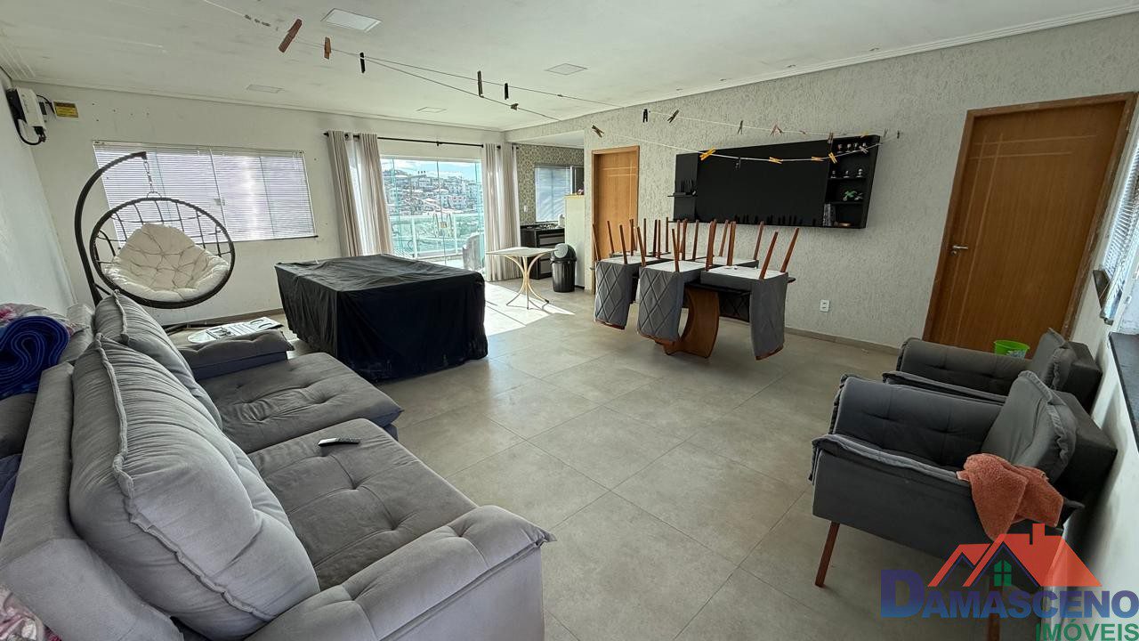 WhatsApp Image 2025-11-28 at 16.07.02